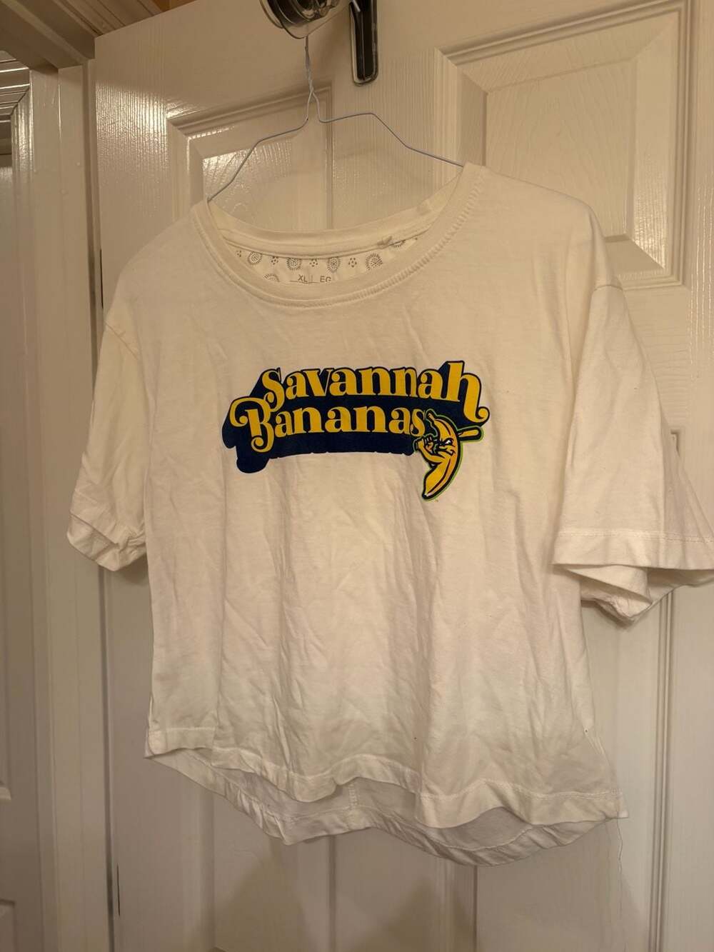 Savannah Bananas Women's Graphic Crop T-Shirt
